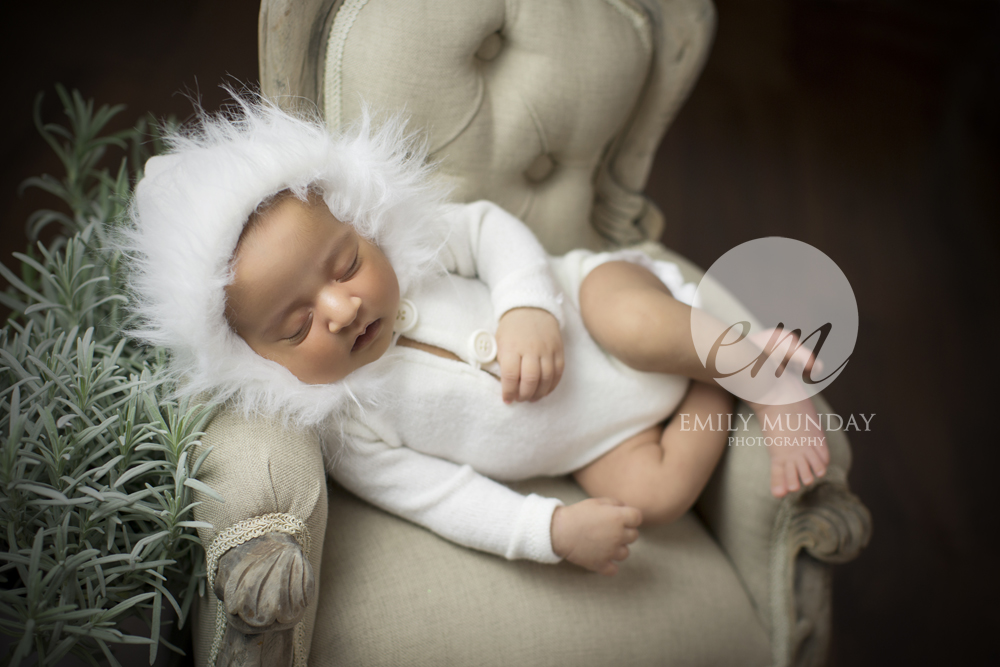 studio newborn photo shoot photography Plymouth Devon Emily Munday Monday 