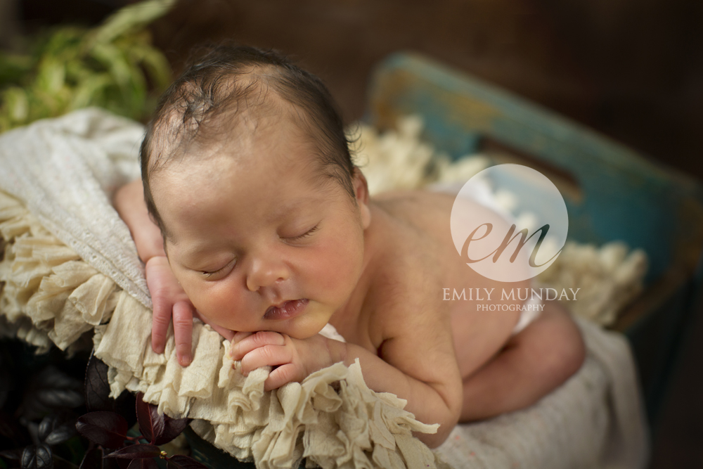 studio newborn photo shoot photography Plymouth Devon Emily Munday Monday 