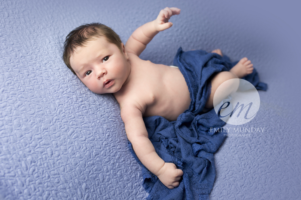 emily munday monday plymouth newborn photo photos photography photographer plymouth devon south west cornwall boy PL4 studio session home simple natural unique bespoke sibling grey navy