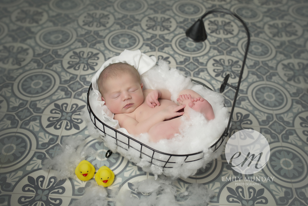 prepare for your newborn studio session emily munday monday plymouth devon cornwall photos photography newborn pictures bath posed sleepy