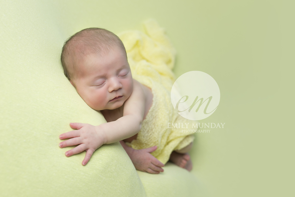 birth trauma baby plymouth photography newborn studio photographer emily munday monday photos 