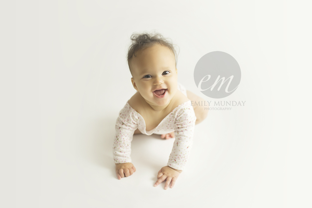 studio photos images photography emily munday monday plymouth devon cornwall chair little sitter newborn photos pictures family giggles floral