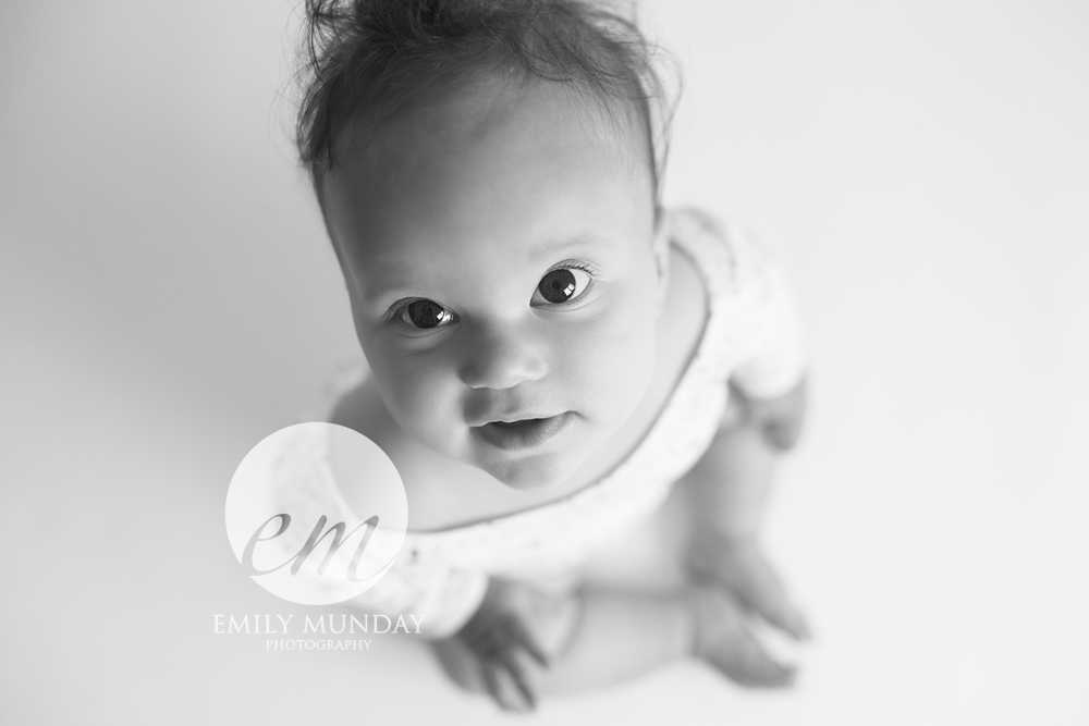 studio photos images photography emily munday monday plymouth devon cornwall chair little sitter newborn photos pictures family black and white