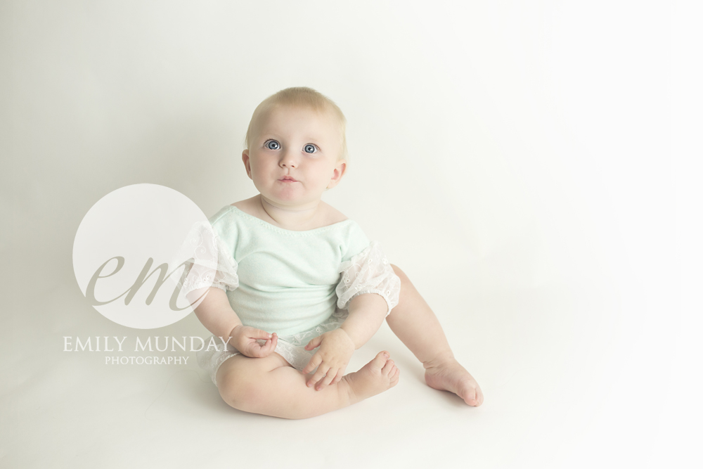 Simple little sitter photo shoot plymouth emily munday monday studio baby photography photographer